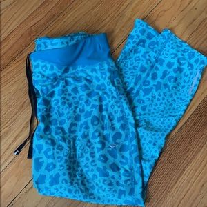 Nike pro leggings spandex